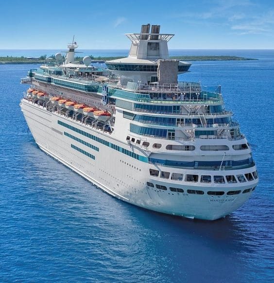 Cruise Ship