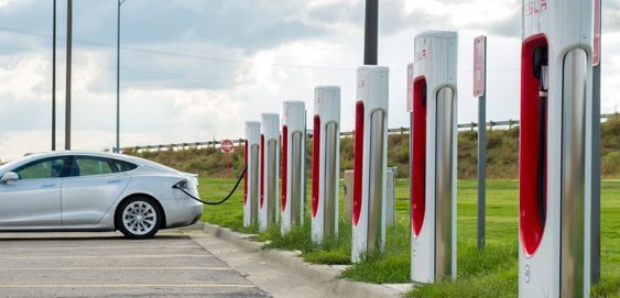 Indian Analysts to Create EVs with No Need for Grid Link