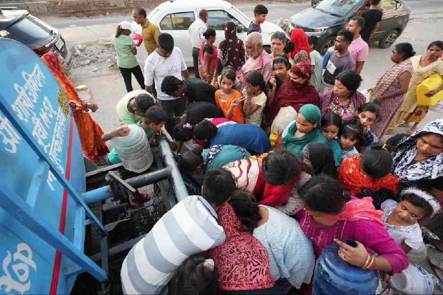 Crackdown on 'Tanker Mafia' Delhi Police Fortify Munak Canal Surveillance