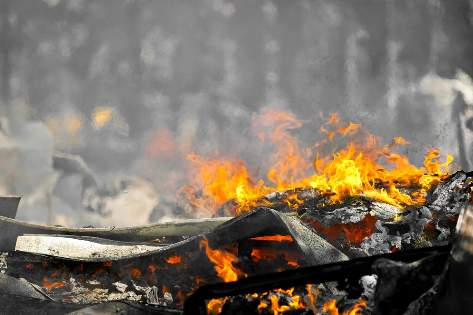 Plastic Sheets Raise Fire Concerns in Kolkata