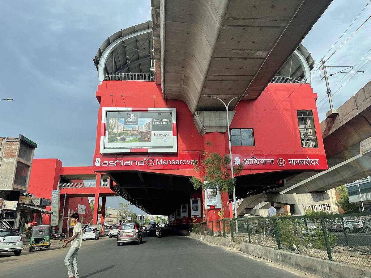 Mansarovar Metro station and RIICO Flyover on New Sanganer Road