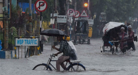 Kolkata Braces for Weekend Downpour