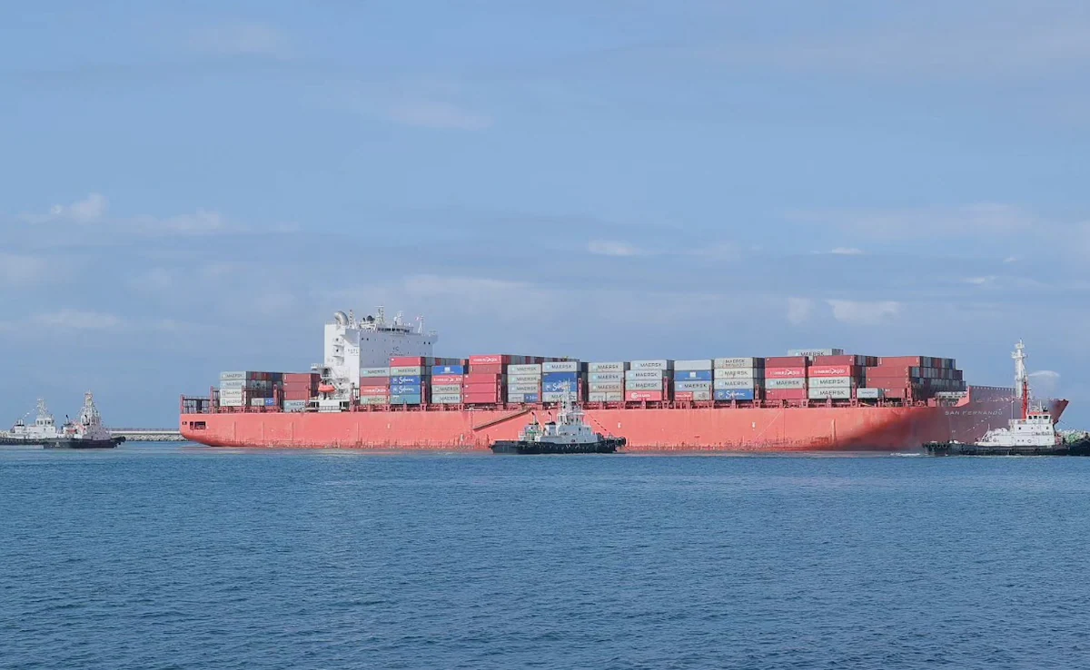 Adani's Vizhinjam Port Welcomes Maiden Mothership