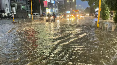 Heavy Rains Cause Chaos in Ahmedabad