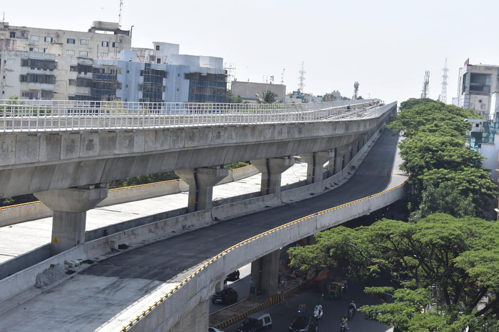 Double-decker flyover awaits VIP launch; commuters irked