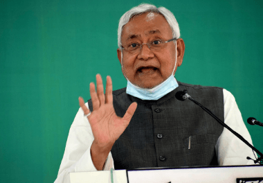 Nitish Kumar Launches Ganga Path and Essential Road Projects in Patna