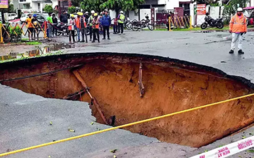 Rainfall Causes Major Road Collapse in Lucknow