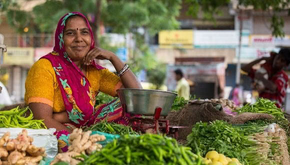 Women Empowered in Mumbai’s Hawker Policy