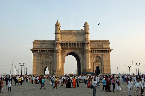Lodha's ₹2,700 Crore Deal Mumbai Landmark Acquisition