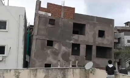 Hyderabad’s GHMC Cracks Down on Unsafe Structures
