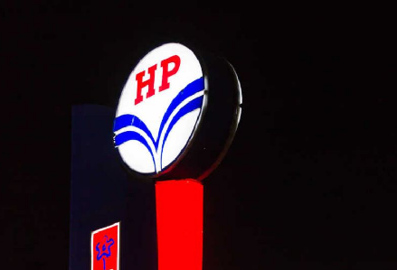 Mooving Expands Battery Swapping to 22,000+ HPCL Outlets