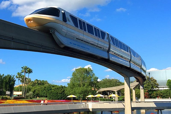 Mumbai Monorail Faces Disruptions Due to Technical Glitches