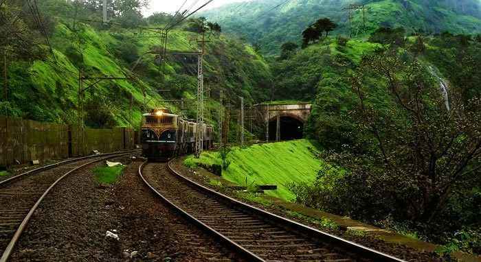 Mumbai-Pune Railway Upgrade Cuts 30 Minutes Off Journey