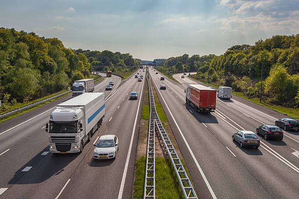 Road Ministry Opens Door to Single Bids for Highways