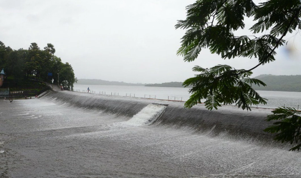 Mumbai Lake Levels Surge to 89% Capacity