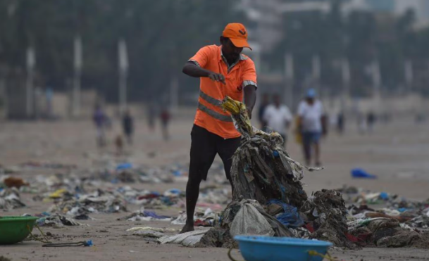 BMC Rakes in INR 1.55 Crore from Fines