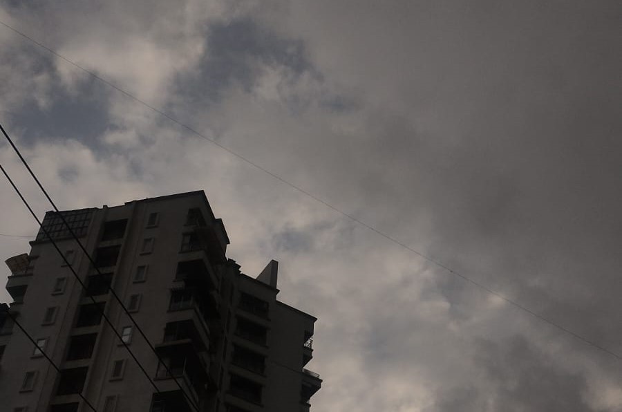 Mumbai’s Weather Warm with Poor Air Quality