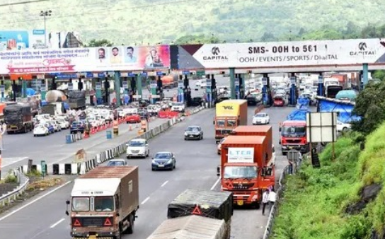 Toll Revenue Rises Despite Growing Concerns Over Mumbai-Pune Road Conditions