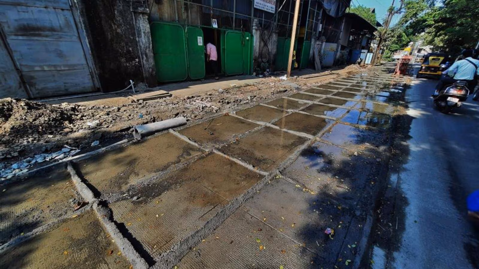 BMC Sets 240-Day Target for Road Concretisation