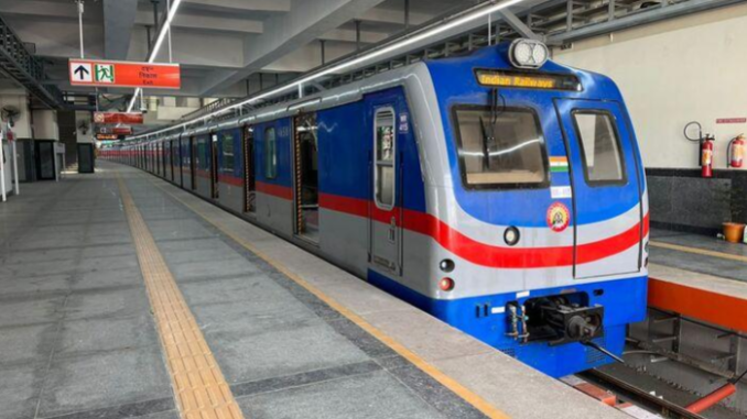 Kolkata Metro Hits Rs 1 Crore in Daily Fares