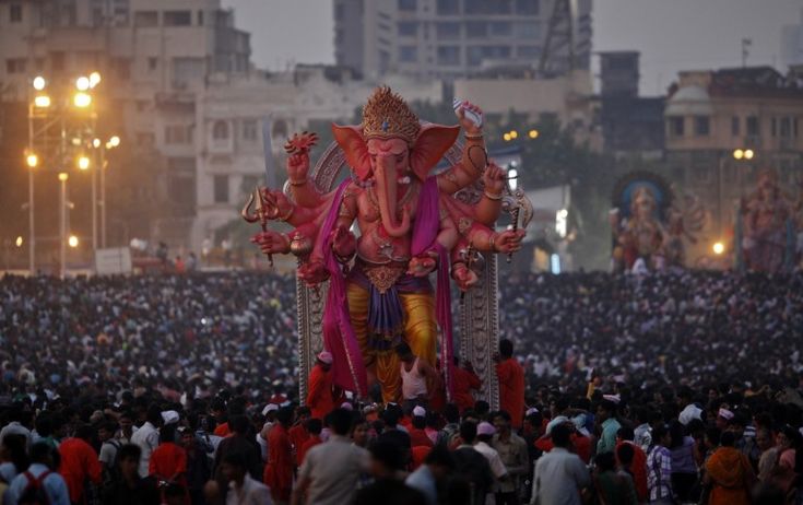 Mumbai Deploys 14,000 Officers for Ganeshotsav