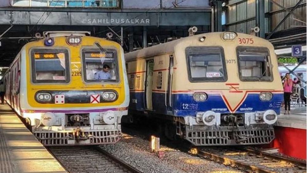Mumbai Trains Delayed by 15-20 minutes due to Maintenance Block