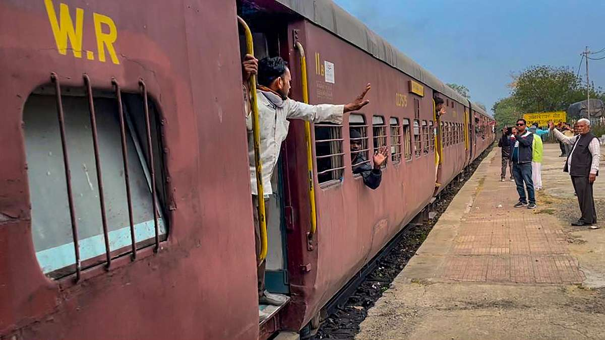 Western Railway Cancels Trains from September 16-27 for Non-Interlocking Work