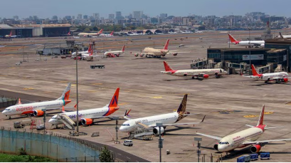 Pune Airport Breaks Record with 200 Daily Movements
