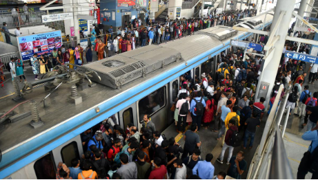 Hyderabad Metro Sees Surge in Ganesh Festival Traffic