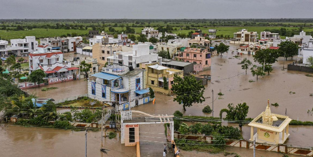 Cyclone Asna Diminishes; Gujarat Faces Heavy Rainfall
