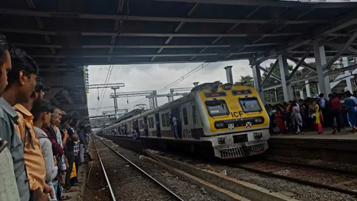 Planning a Diwali Trip Home? Central Railway Adds Mumbai-Gorakhpur Trains