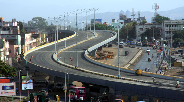 PCMC Fast-Tracks Development of Key Roads in Wakad