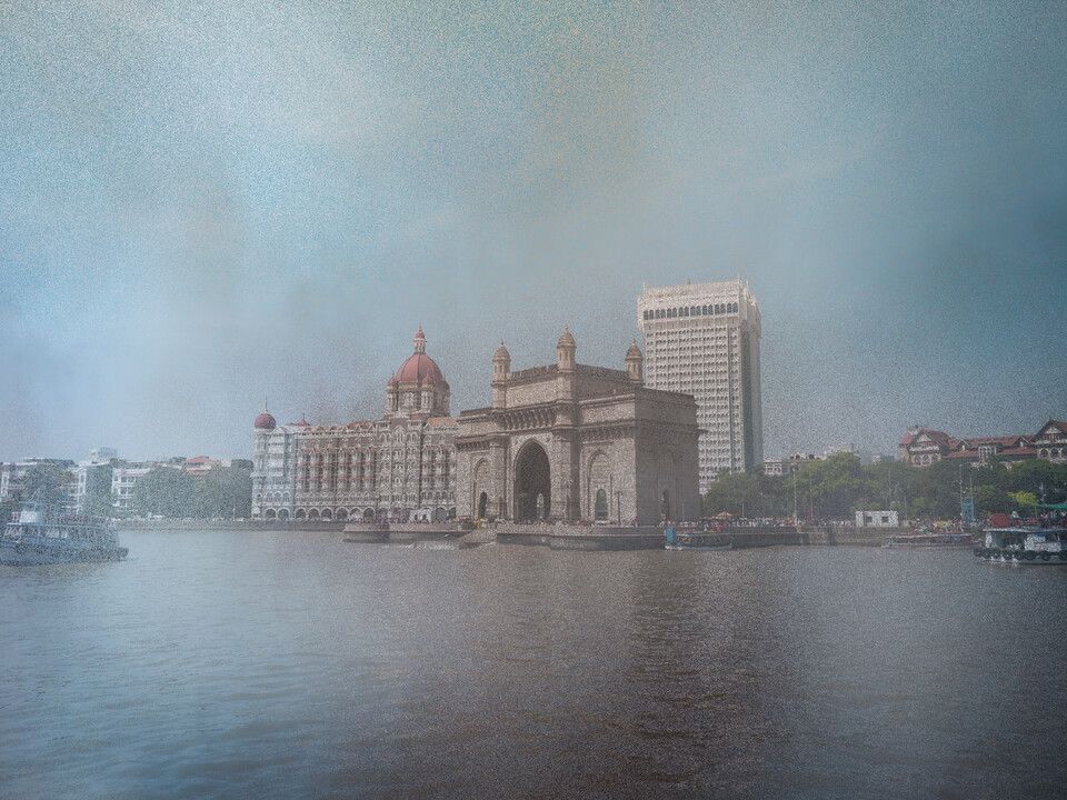 City of Dreams Suffocates as Mumbai's Air Quality Plunges to Poor
