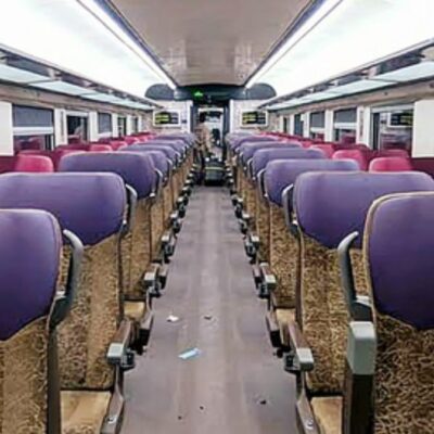 Indian Railways Introduces Special Vande Bharat Trains for Kashmir’s Sub-Zero Temperatures