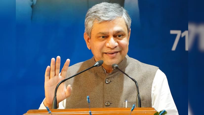 Indian Railways Proud to Employ 99,809 Women Including 2,037 Women Loco Pilots, Says Ashwini Vaishnaw