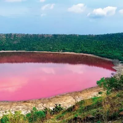 Maharashtra Moves to Secure UNESCO Status for Lonar Lake
