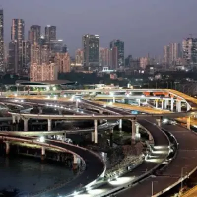 BMC Urges Traffic Police to Step Up Vigilance on Mumbai Coastal Road