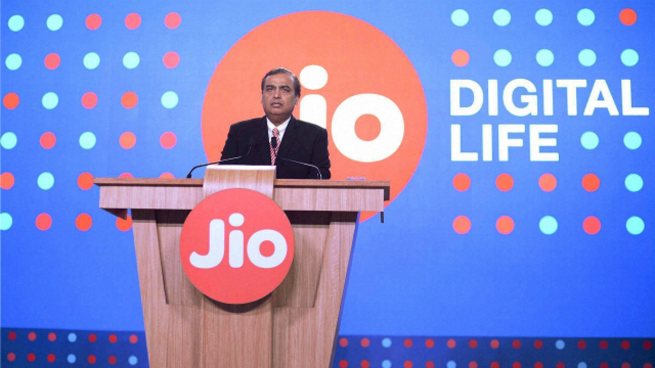 Mukesh Ambani Unveils Jio’s AI Vision, New Data Centre in Kolkata