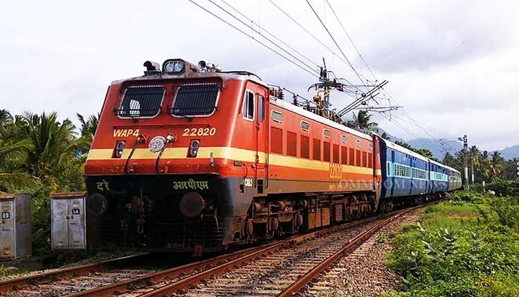 Special Trains Announced for Mahakumbh as Pilgrim Rush Rises