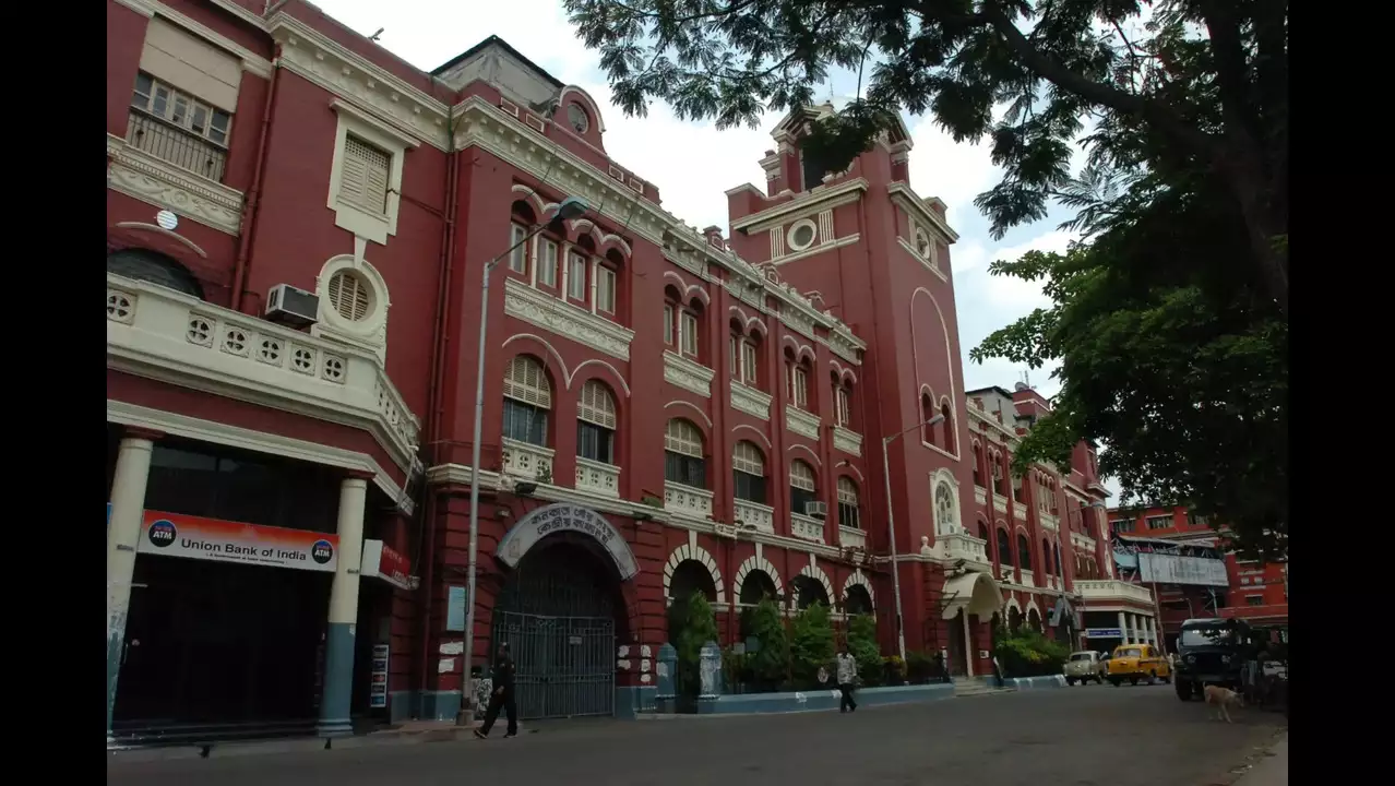 Kolkata Municipal Corporation to Regulate Small Plot Constructions