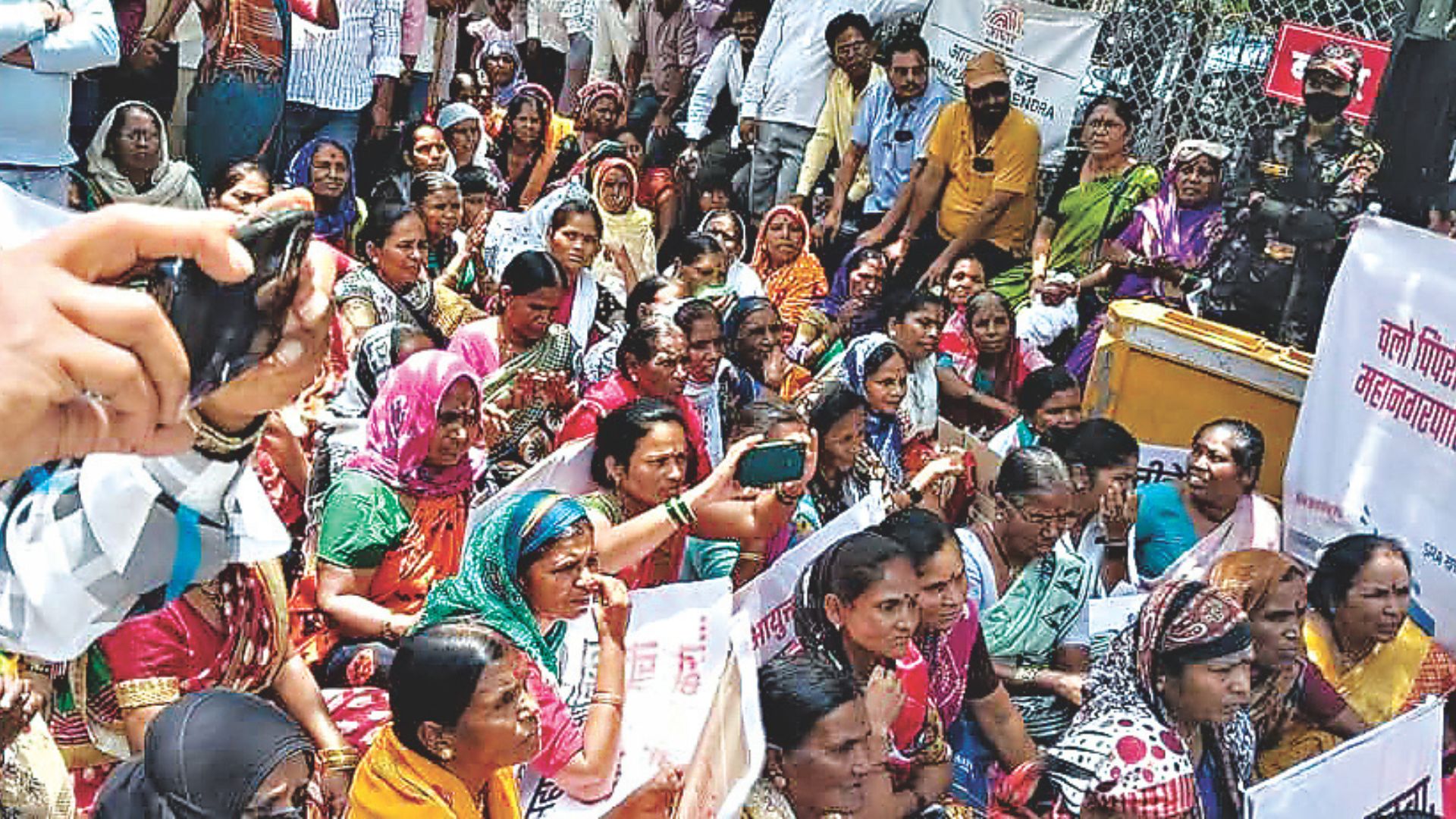 Nigdi Residents Take a Stand Against SRA Project, Seek Protection for Their Homes