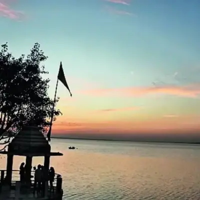 Bhopal Experiences Clear Skies Amidst Cooling Temperatures