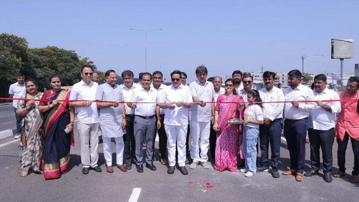 Surat Opens Rs 40 Crore Flyover to Alleviate Traffic on Key Highway