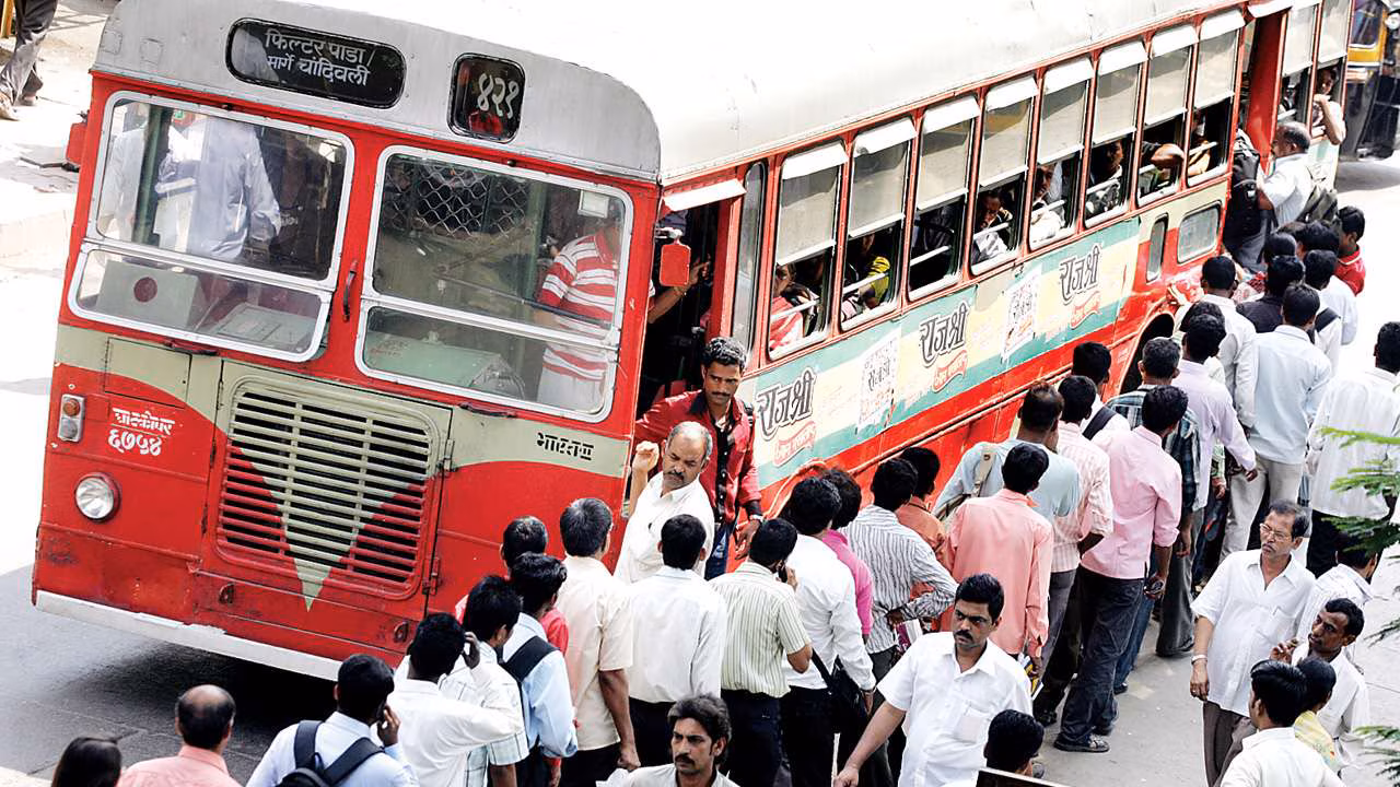 Mumbai BEST Bus Fare Hike Faces Public Criticism