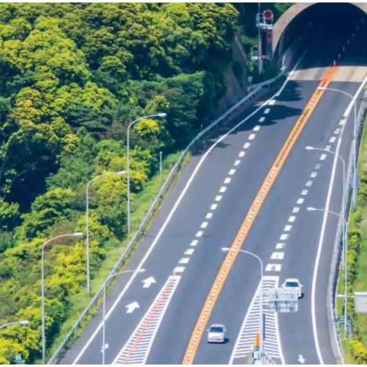 New Delhi Mumbai Expressway Brings Faster Greener Travel Between Gurugram and Vadodara