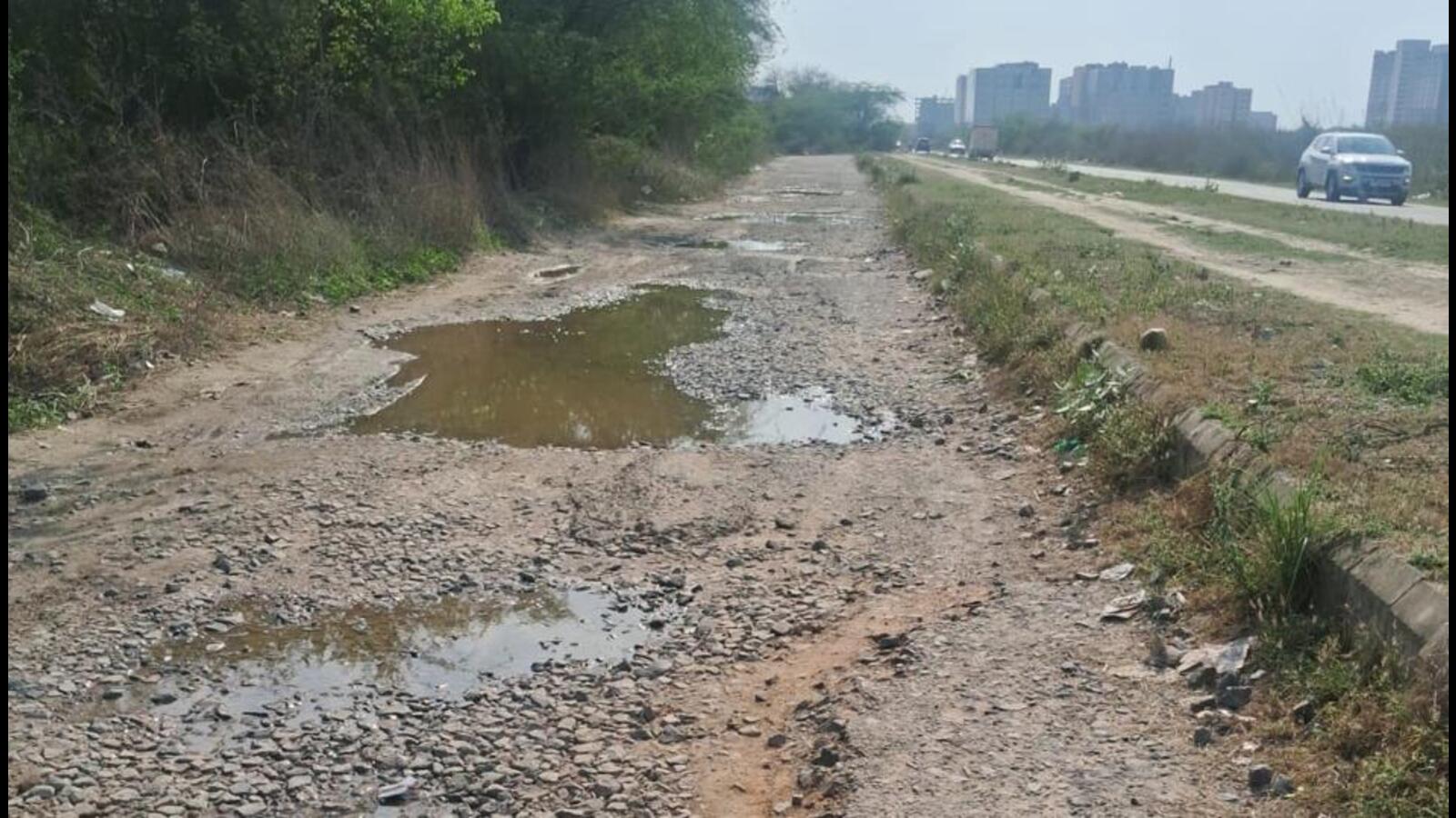 Greater Noida Unveils 1.5km Road to Ease Pari Chowk Congestion
