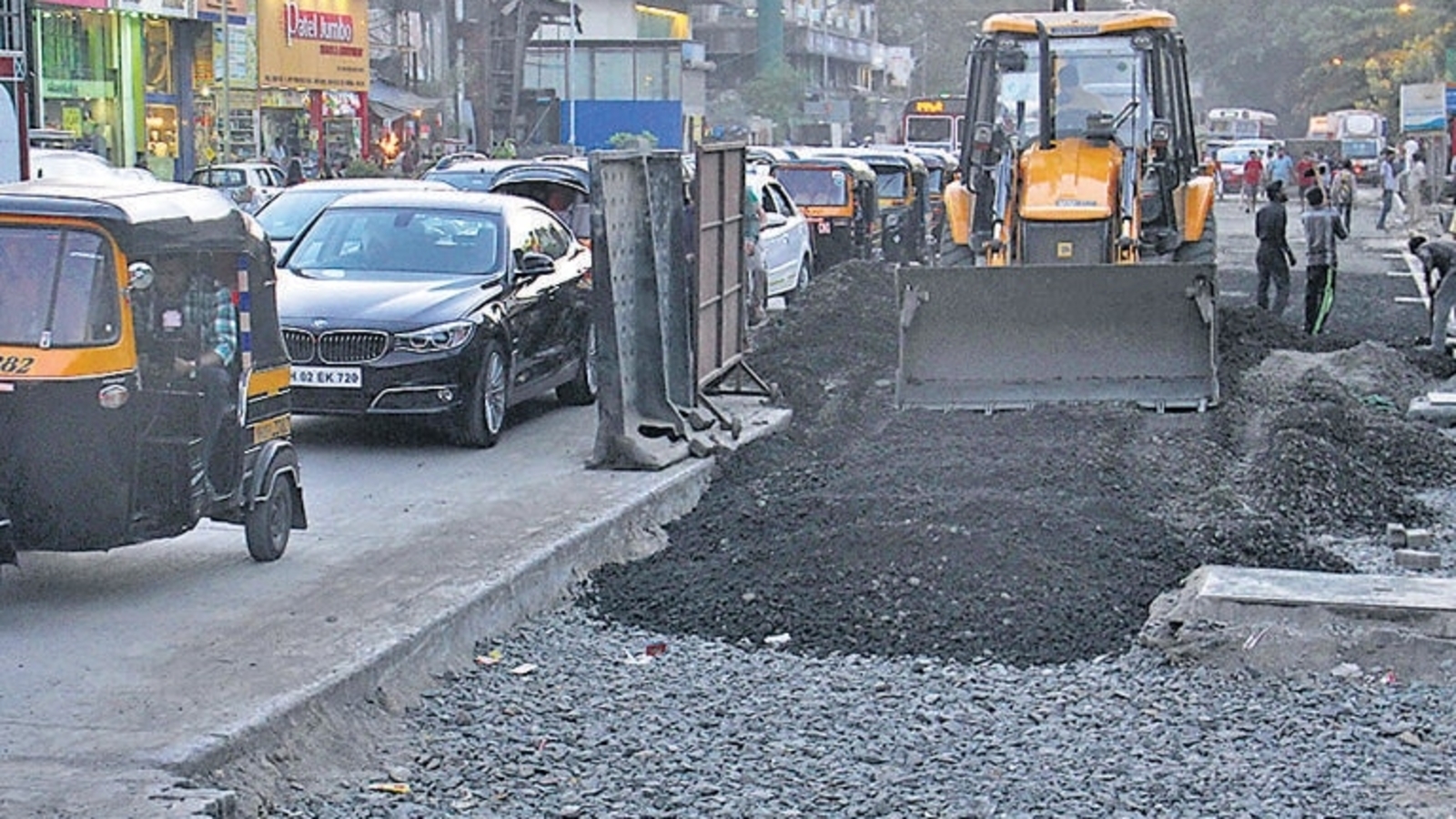 Mumbai Road Concretisation Faces Delays as BMC Calls for RMC Overhaul