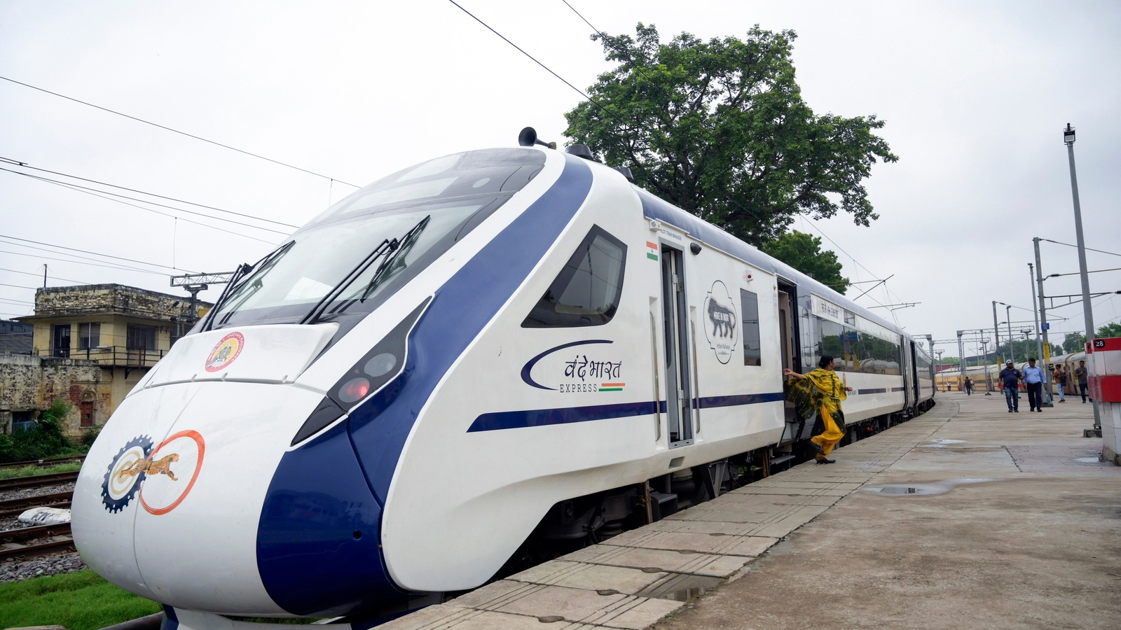 Vande Bharat Train to Connect Patna and Gorakhpur