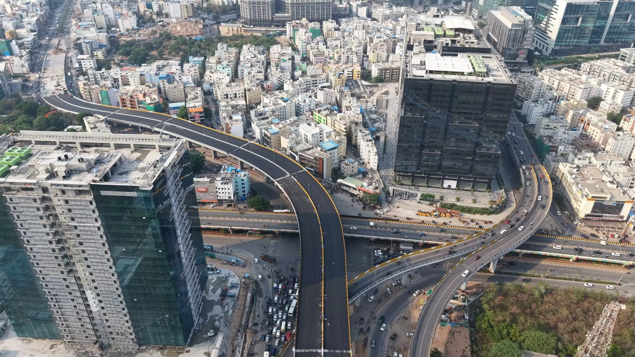 Hyderabad Flyover Set to Ease IT Corridor Traffic