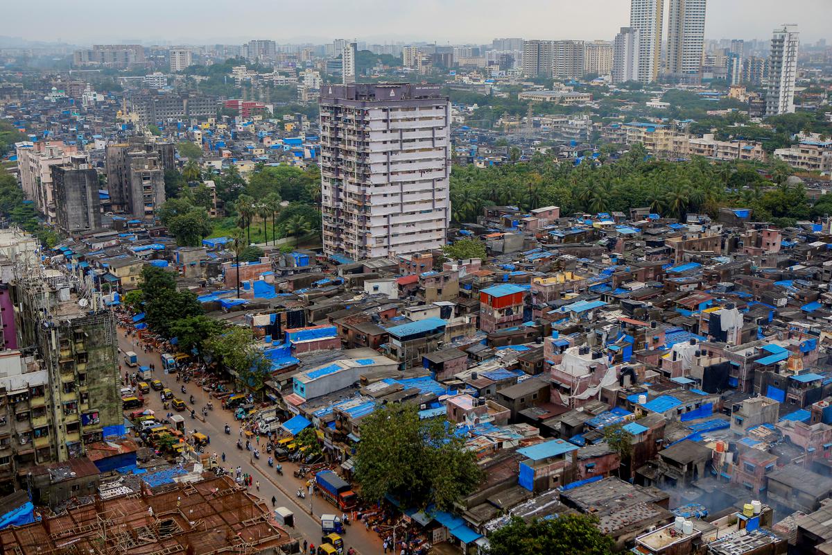 Dharavi revamp to reduce population by half
